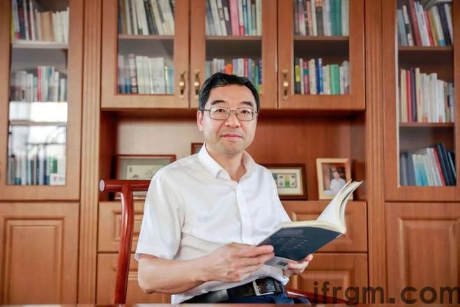 读书 江西米乐m6儿童文学出版热的冷思考(图5)